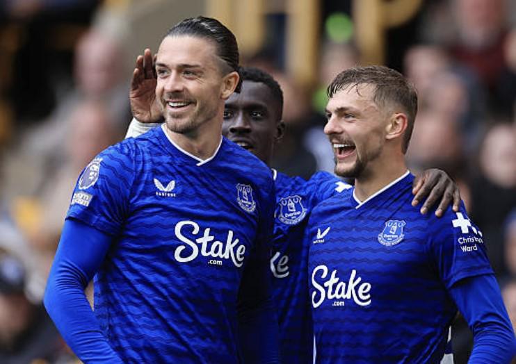 开云-霍尔：大家都知道格拉利什的实力，恩迪亚耶也是顶级球员